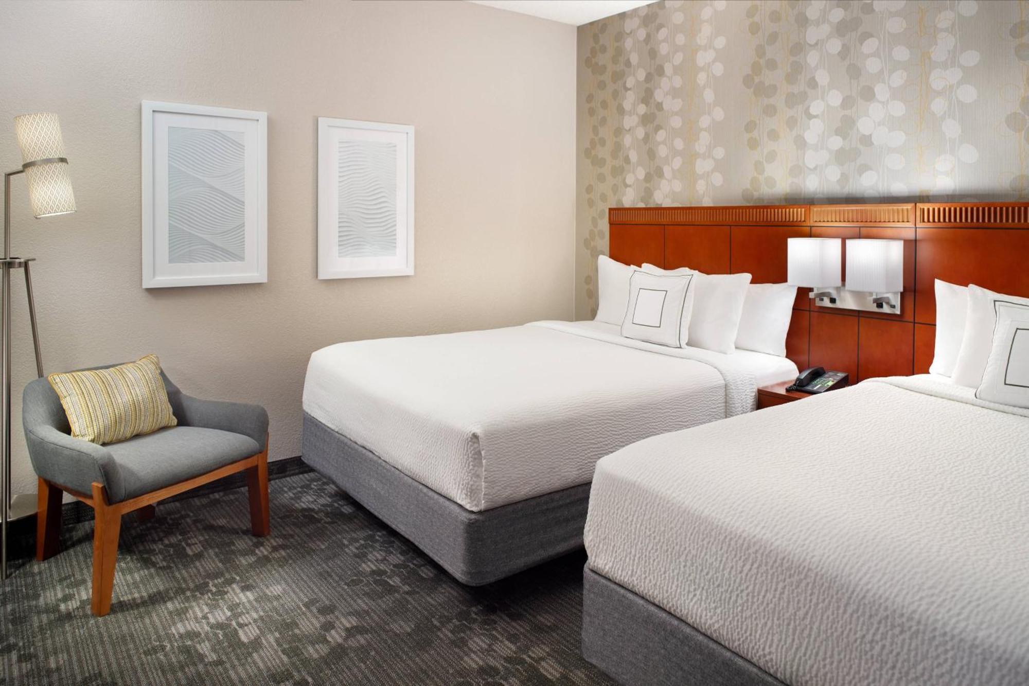 Courtyard By Marriott Atlanta Airport South/Sullivan Road College Park Exteriör bild