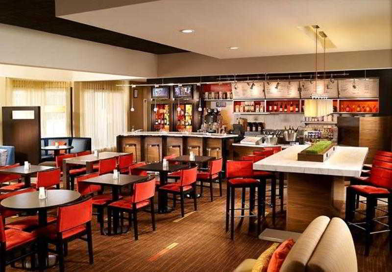 Courtyard By Marriott Atlanta Airport South/Sullivan Road College Park Exteriör bild